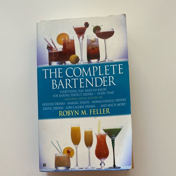 The Complete Bartender Book - Picture 1 of 3